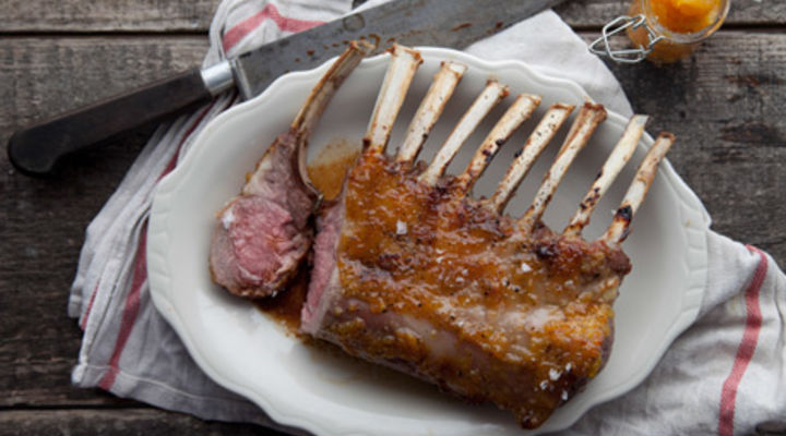 Roasted Rack of Lamb with Poitín Marmalade Crust