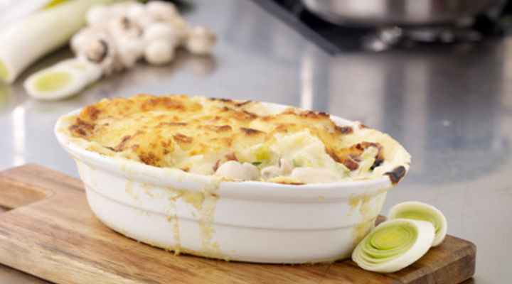 Turkey, Leek & Wholegrain Mustard Bake With Potato Topping