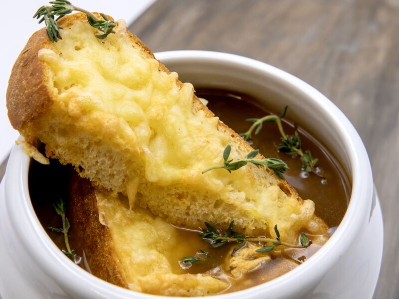 French Onion Soup with Cheesy Crouton