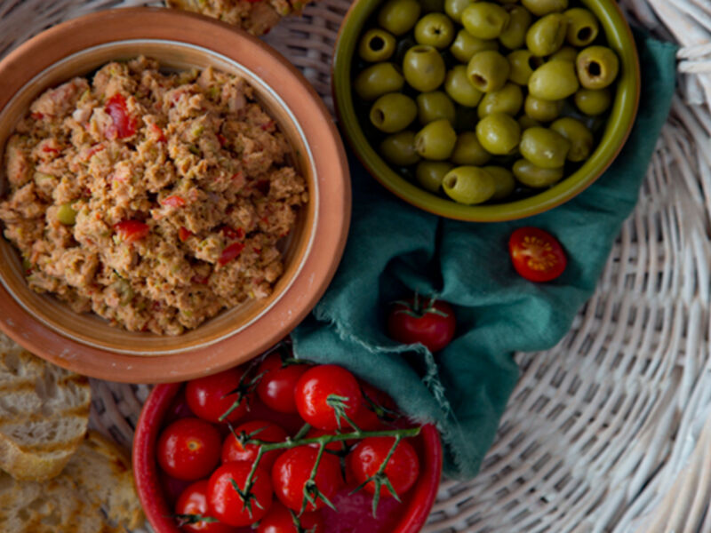 Tuna tomato olive spread recipe