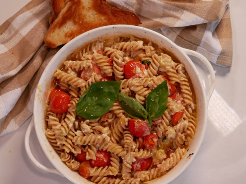 Roasted tomatoes and feta pasta recipe