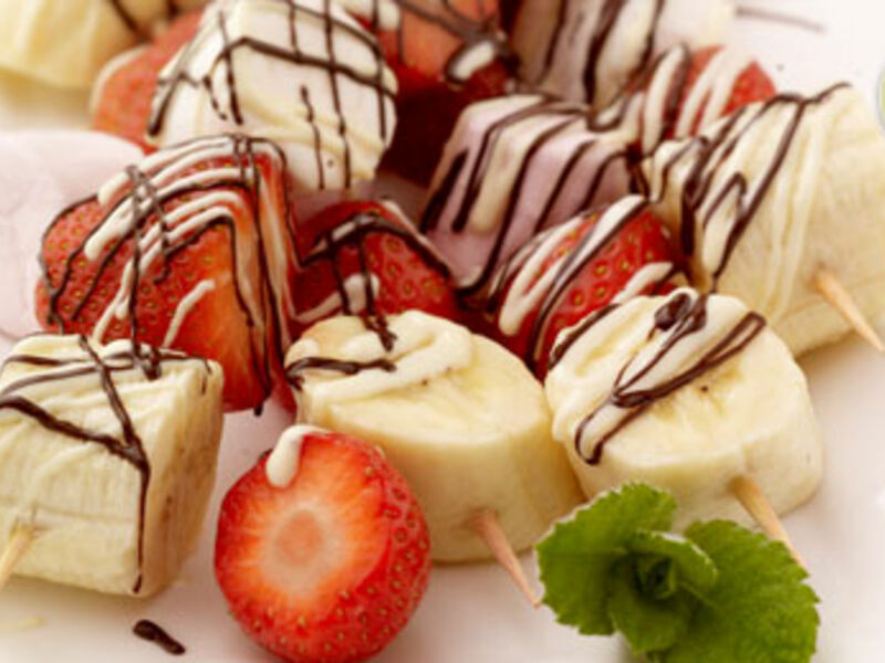 Banana and Strawberry Skewers with Chocolate Drizzle
