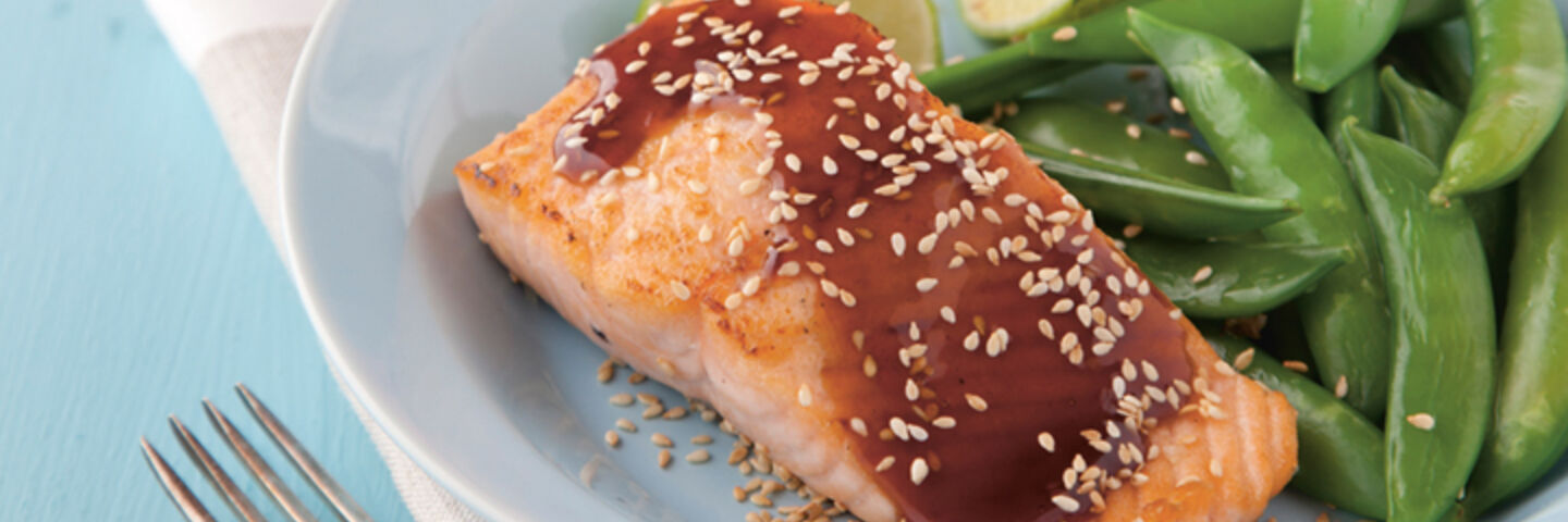 Martin fish salmon with sesame soy dressing