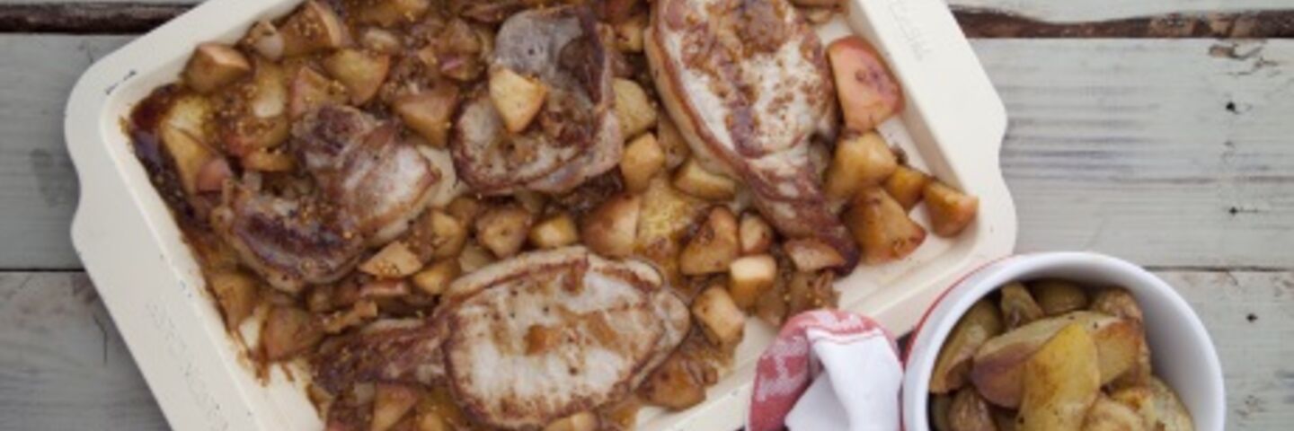 Pork Chops with Apple & Mustard Gravy