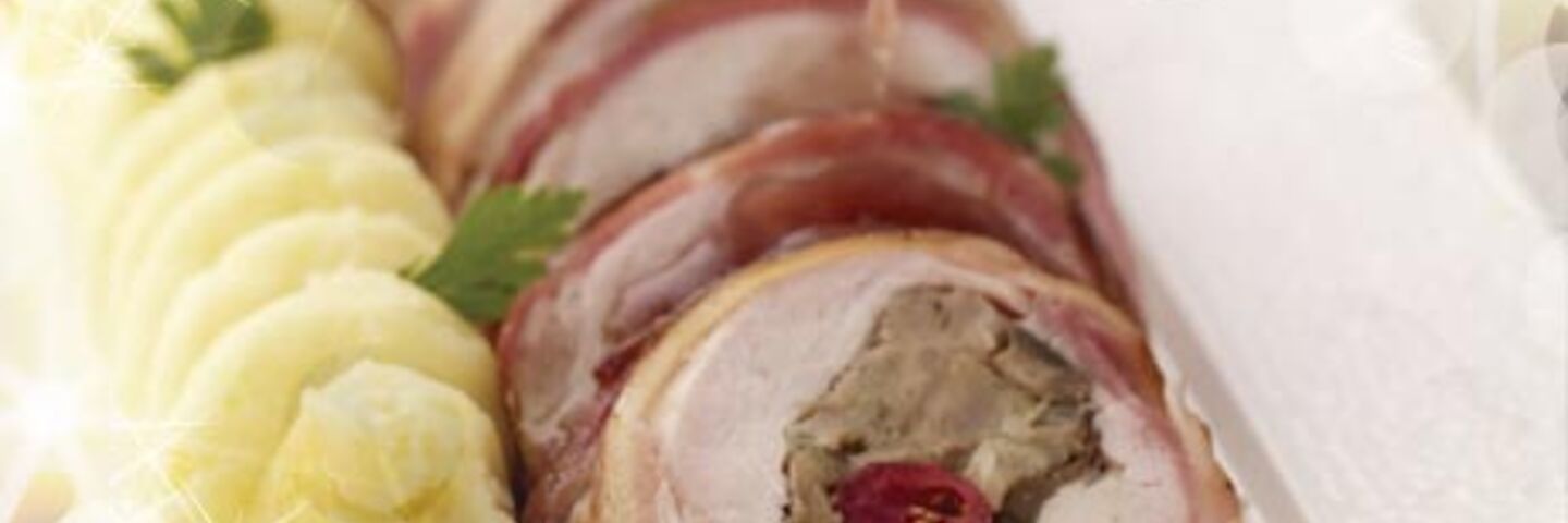 Turkey Escalope with Cranberry & Chestnut Stuffing with Smokey Bacon Wrap