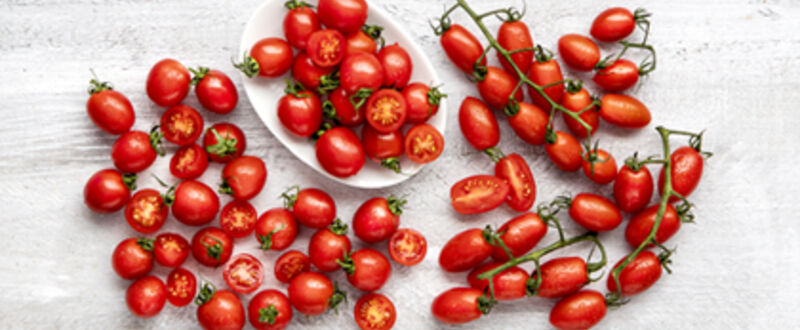 SuperValu Fruit and Veg Eat the Season Tomatoes