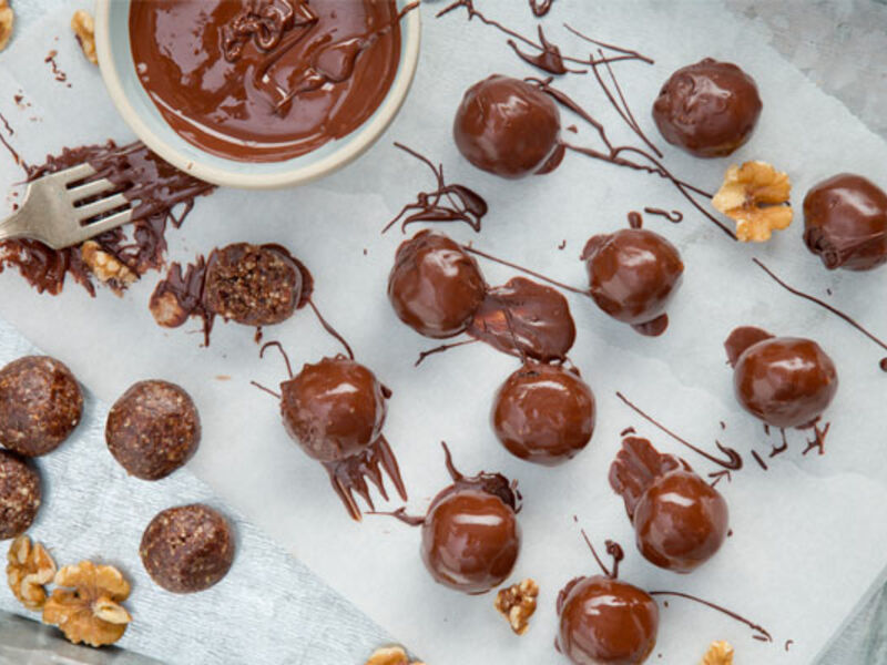 Chocolate caramel bites