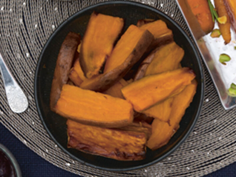 Sweet potato wedges spicy dip
