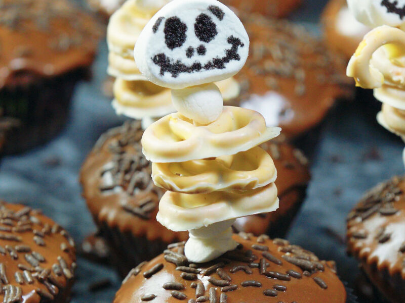 SuperValu Halloween Monster Cupcakes